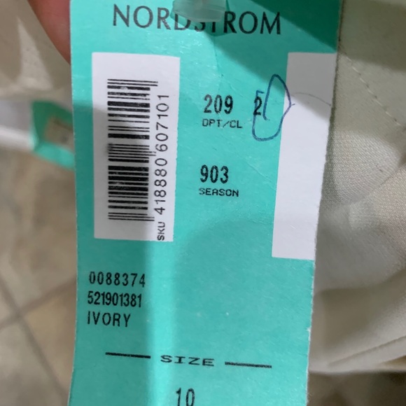 Nordstrom Jones NY ivory skirt suit set - Picture 6 of 6